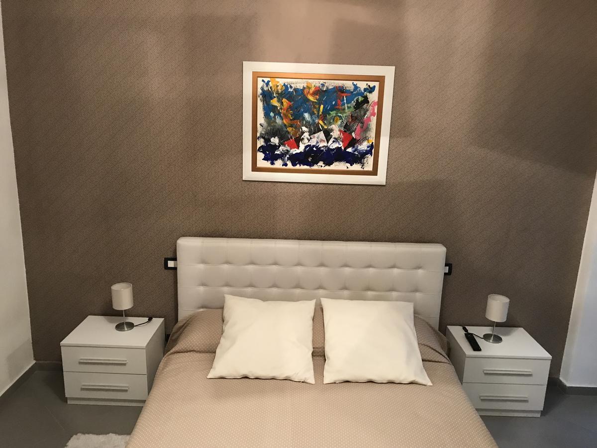 B&B Ricci リヴォルノ エクステリア 写真